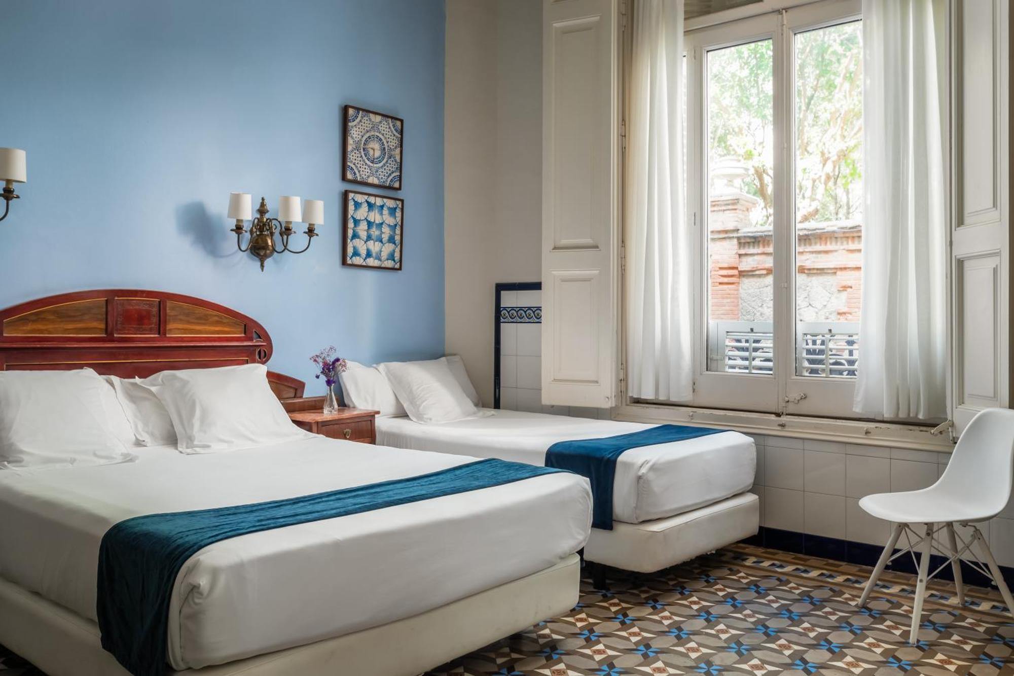Hotel Medium Renaixença Sitges Quarto foto